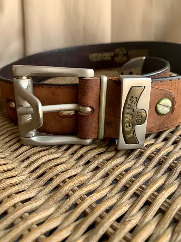 Levis 501 Womens Leather Belt Vintage As New