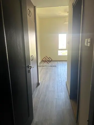 Discovery Gardens Gem | 1 Bed | 2 Baths | Parki...