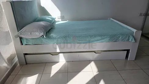 White single bed 220×125 cm with a pull-out lower bed unit