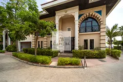 Pool | Lift | Bills Included | Skyline Views