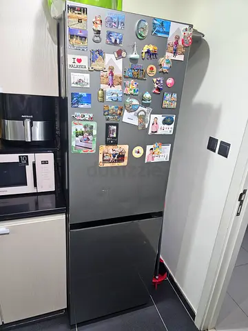 Hitachi RB410PUK6PSV Bottom Freezer