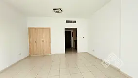 Studio Apartment | Vacant &amp; Ready to Move in