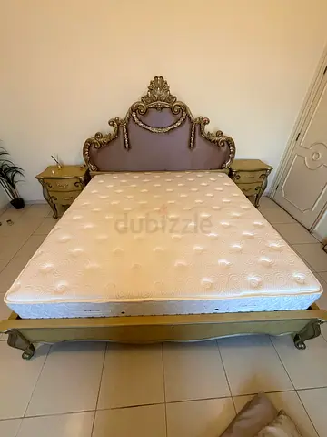 Bed sat good condition