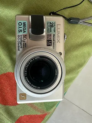 Panasonic Lumix Compact Digital Camera (10.2 MP) with Leica Lens