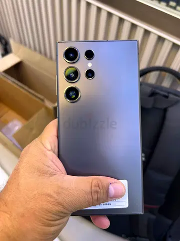 SAMSUNG S24 ULTRA 256GB USA