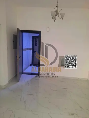 فرصة جيدة للسكن العائلي في منطقة هادئة ومناسبة للاستقرار، شقة بمواصفات عملية وسعر مناسب مقارنة بالموقع والخدمات.