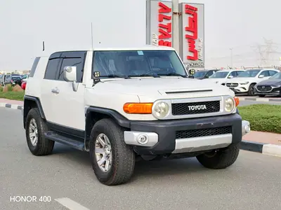Toyota FJ Cruiser VXR 2021 - GCC Specs - Excellent Condition