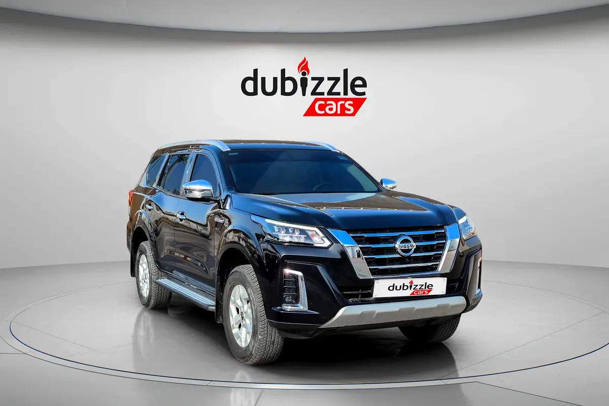 Nissan Xterra 2024 — photo 1 of 13
