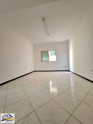 GRAND OFFER VARY CHEAP PRICE NEAT AND CLEAN @1BHK ONLY FAMLY BUILDING