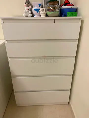 IKEA white 6-drawer chest/dresser in good condition and 3 drawer ( 2 pieces)