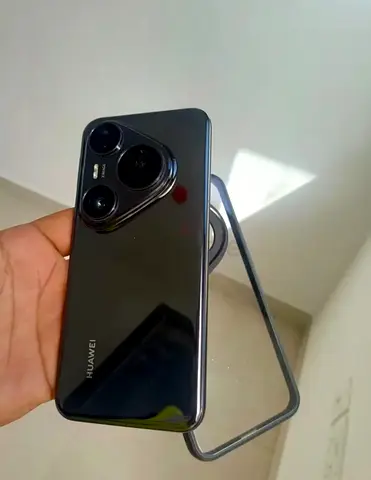 Brand New HUAWEI Pura 80 Pro | 512GB | 12GB RAM (1 Week Use)