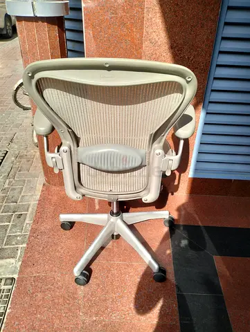 Selling Herman Miller Aeron chair size B and C Fully Loaded available