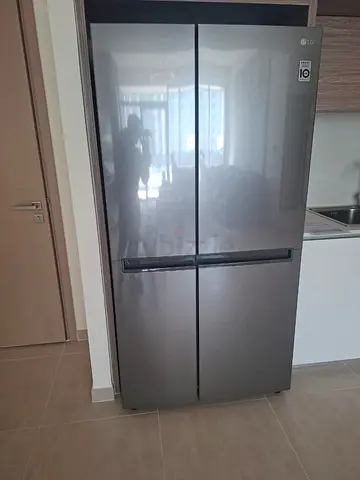 LG side by side fridge and freezer stainless steel body width 90cm