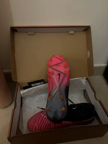 Nike Phantom GX Elite Gripknit DF FG Generation Pack