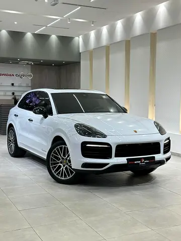 Porsche Cayenne Platinum Edition 3.0L V6,2023 Model, Gcc Specification, Very good condition