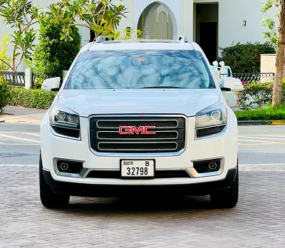 GMC Acadia SLT AWD 2016 GCC Spec !