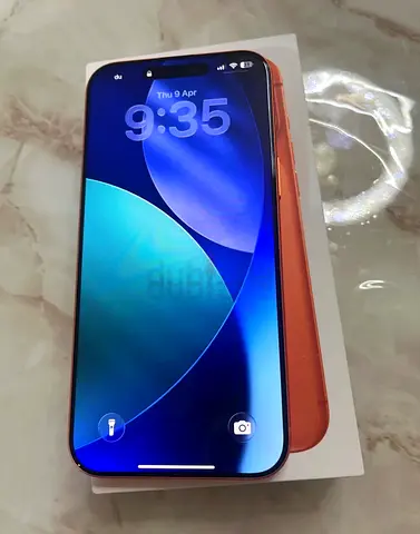 iPhone (like-new) in orange with original box