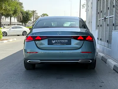 Mercedes-Benz E-Class E 200, миниатюра 4