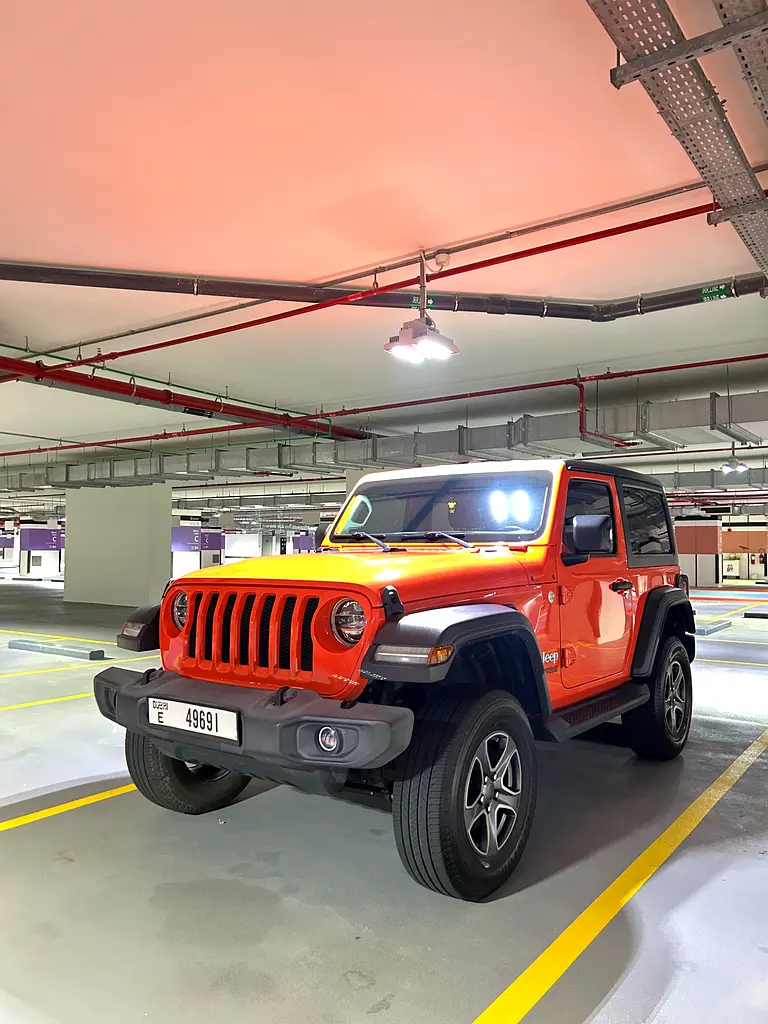 Jeep Wrangler 2018 — photo 1 of 8