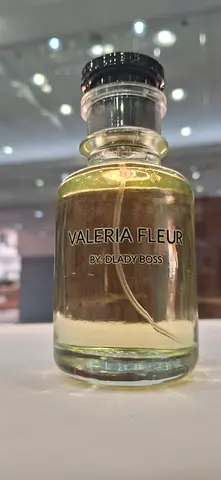 Valeria Fleur by Lady Boss - Small Perfume Bottle