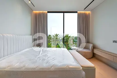 Below OP Luxury Fully Fitted Furnished 2BR Vacant
