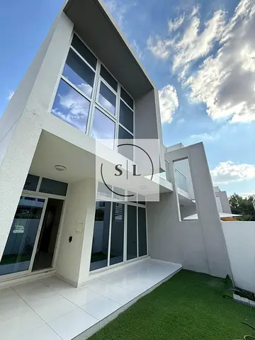 Vacant Unit | 3 Bedroom | Corner Unit | Best Deal