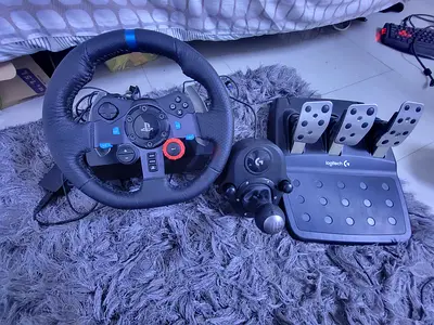 Logitech G29 Driving Force- Excellent Condition