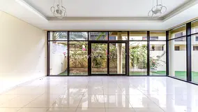 Private Garden | Spacious | Vacant Now
