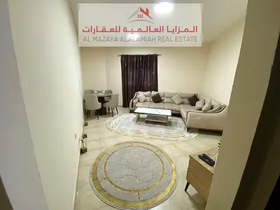 النهدة - غرفة وصالة مقابل "صحاري سنتر" (شامل الإنترنت)