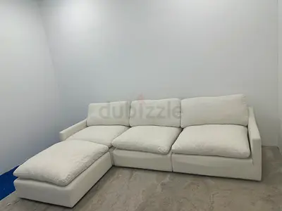Almost brand new oc home 4 piece sofa