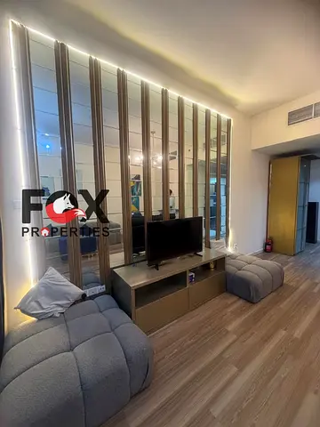 ارقي غرفتين وصالة مفروشة للإيجار السنوي في الراشدية 3 عجمان أبراج عجمان ون 3 حمام بلكونة باركينج مجاني