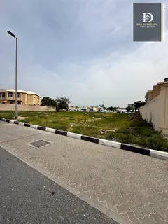 For Sale in Sharjah, Al Azra Area Residential Land Area: 8176 sq ft On a 18-meter paved road