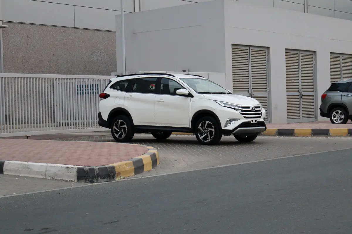 Toyota Rush 2020 — photo 1 of 13
