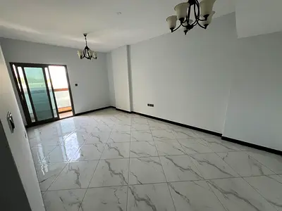 فرصة رائعة للسكن بموقع حيوي وقريب من جميع الخدمات غرفه وصاله الجؤف 2 باجمل الاسعار