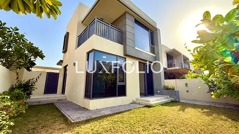 Back To Back | Near Amenities | Vacant