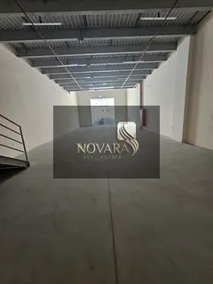 Warehouse for rent in Al Jurf Industrial Area 1, Ajman, 3,000 sq ft including mezzanine, 25 kW elect