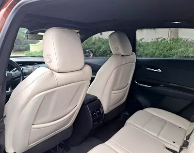 2019 Cadillac XT4 — фото 16