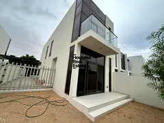 3 BR+M | SINGLE ROW | MID-CORNER | EXCLUSIVE