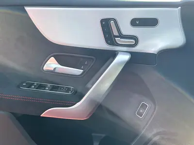 2025 Mercedes-BENZ A-CLASS — миниатюра 19