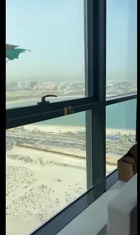 🏡 فرصة مميزة للإيجار في لا بلاج