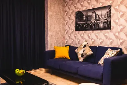 Master room attached bathroom available today close to meter