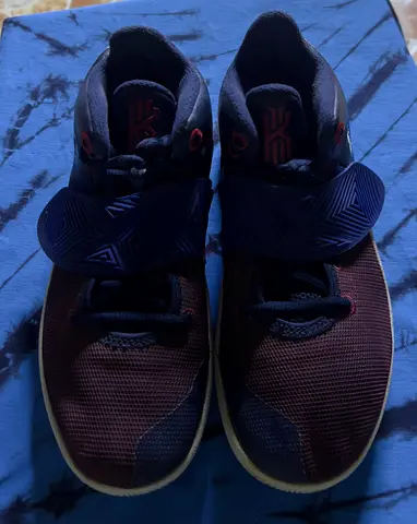 Used Nike Kyrie basketball shoes - size available