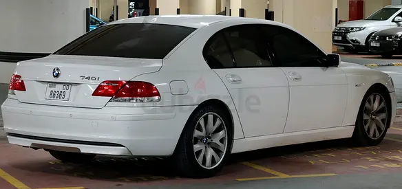 BMW 740i V8 low mileage
