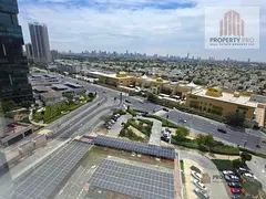 FITTED OFFICE| MID FLOOR| VACANT FROM MAY 1