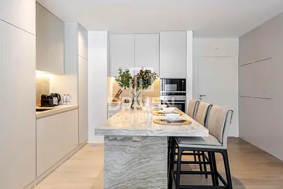 High End Finishing Apt | Fully Furnished