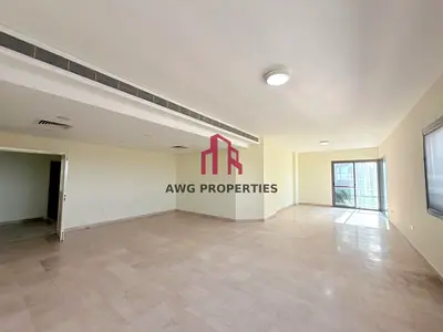 Multiple Options! Sea view! chiller free | Near Metro!