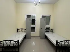 Executive bed space available in Al nahda 1 800 Dhs