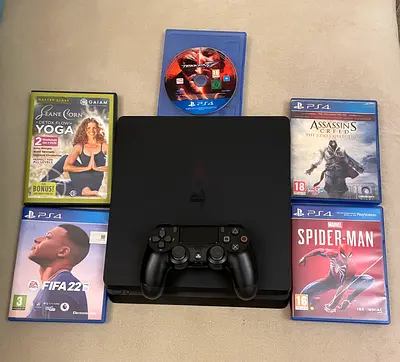 Sony PlayStation 4