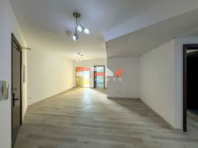 Spacious 2-Bedroom Upgraded | Prime Location