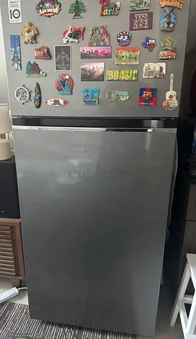 LG 410L stainless steel top-freezer refrigerator